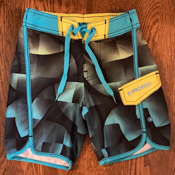 Protest swim trunks - Picture 1 of 8